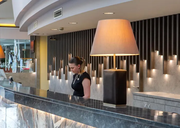 Hotel Azur Premium